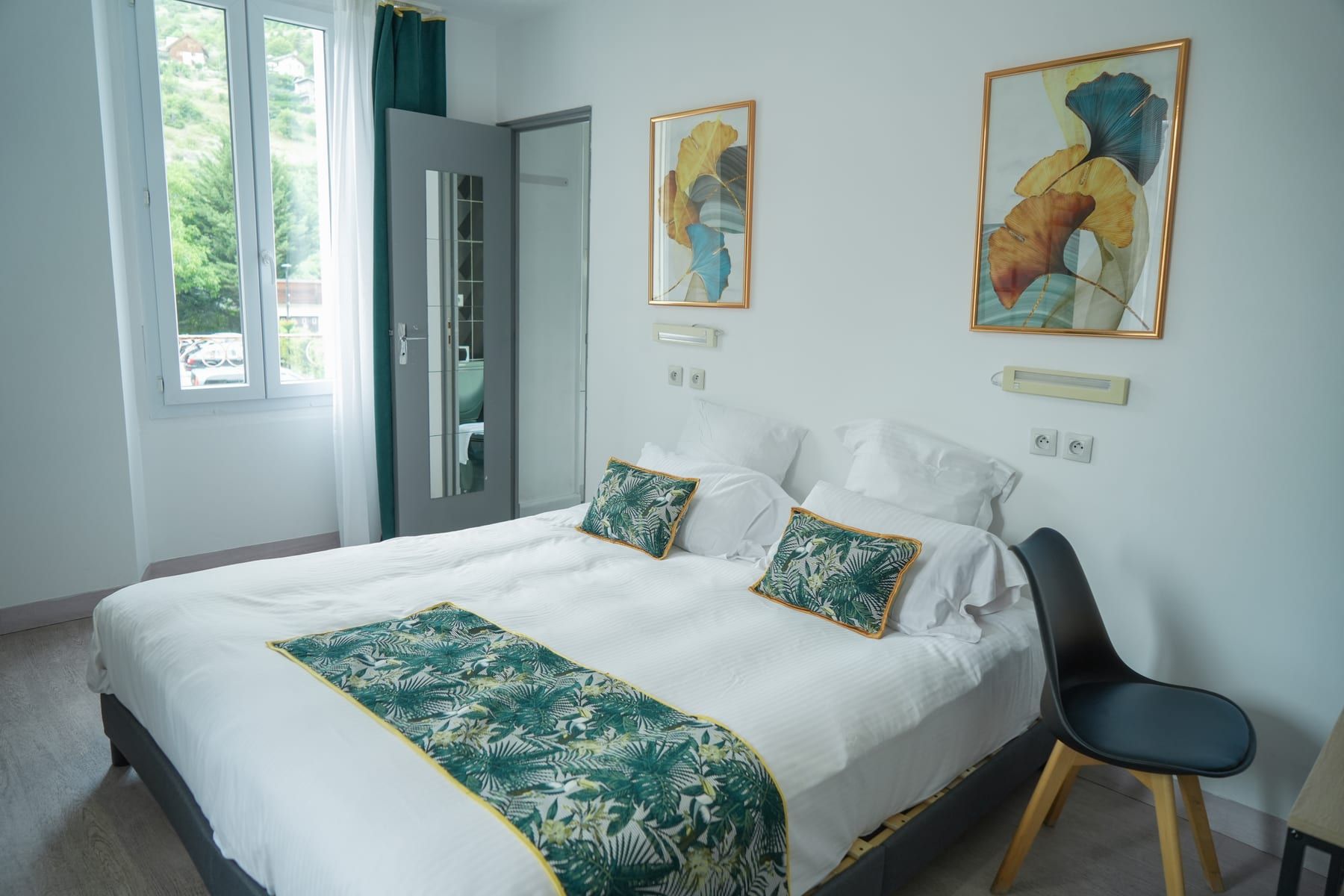 Chambre Double Deluxe, spacieuse et raffinée, aux touches brésiliennes